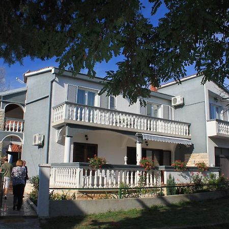 Apartments By The Sea Kukljica, Ugljan - 8400 Esterno foto